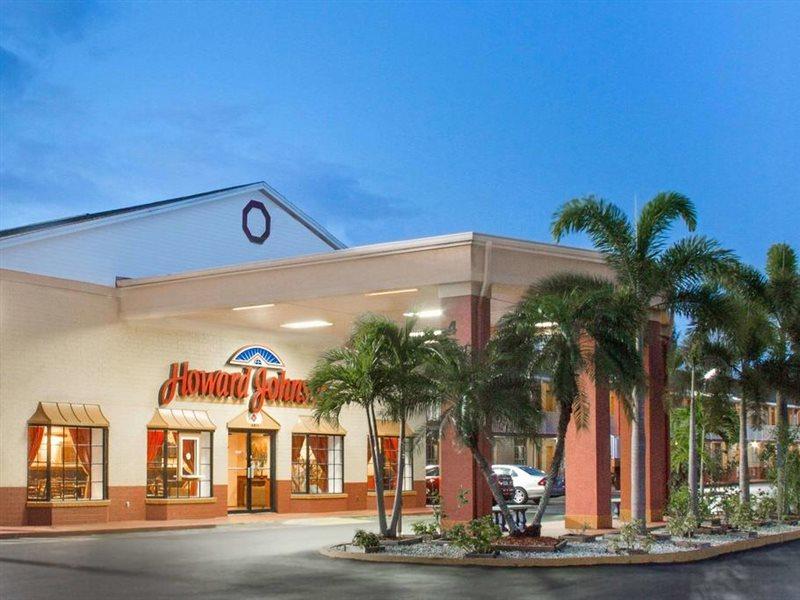 Howard Johnson By Wyndham Ft. Myers Fl Fort Myers Ngoại thất bức ảnh